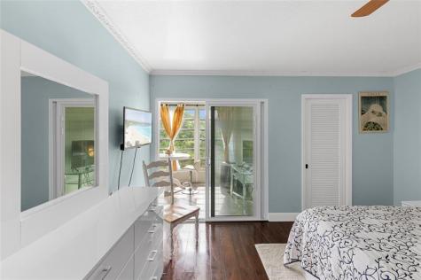 2065 Lyndhurst N Deerfield Beach FL 33442