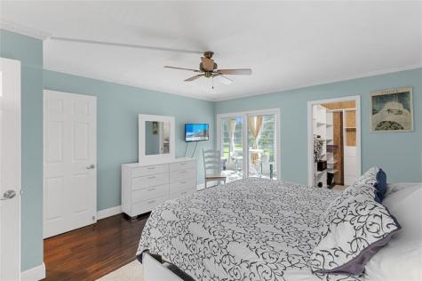 2065 Lyndhurst N Deerfield Beach FL 33442