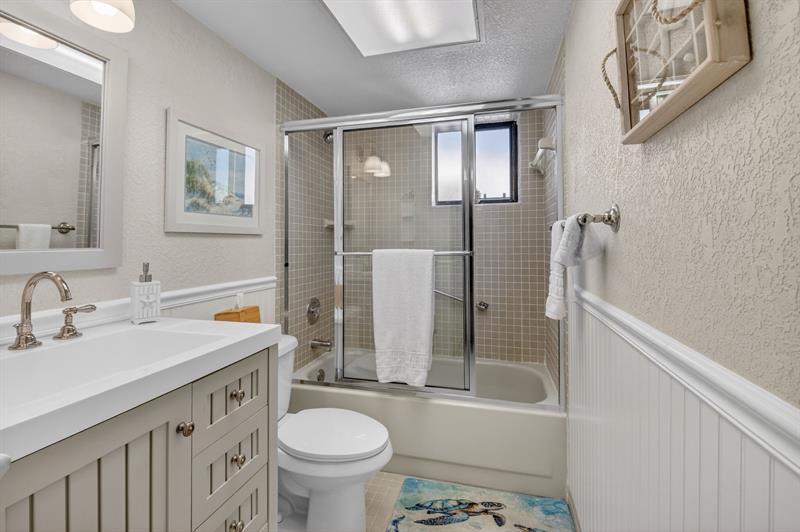 5250 Las Verdes Circle Delray Beach FL 33484