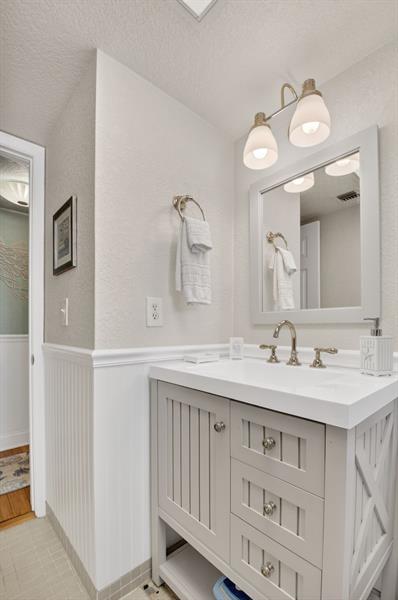 5250 Las Verdes Circle Delray Beach FL 33484