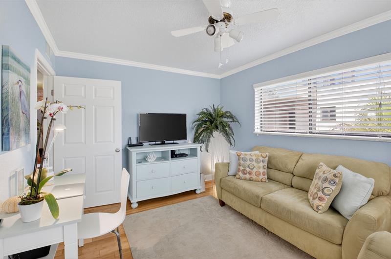 5250 Las Verdes Circle Delray Beach FL 33484