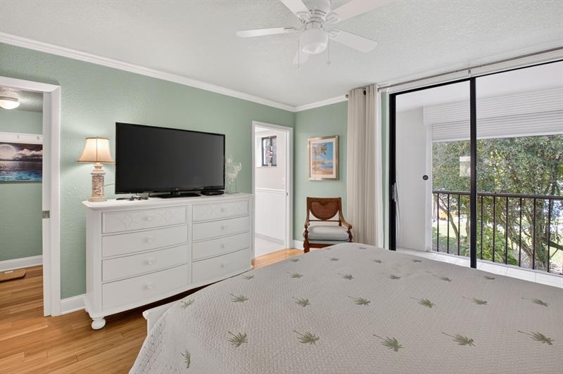 5250 Las Verdes Circle Delray Beach FL 33484