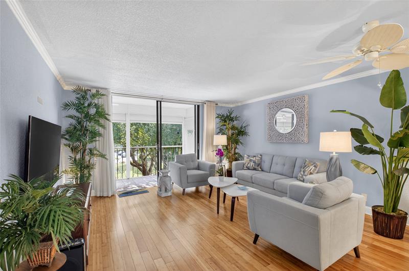 5250 Las Verdes Circle Delray Beach FL 33484