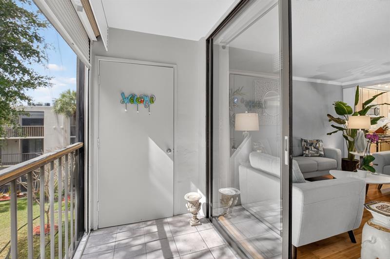 5250 Las Verdes Circle Delray Beach FL 33484