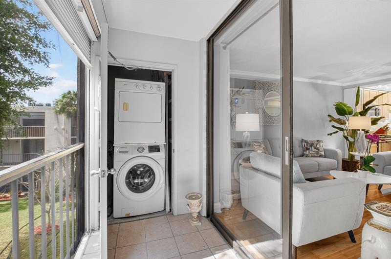 5250 Las Verdes Circle Delray Beach FL 33484