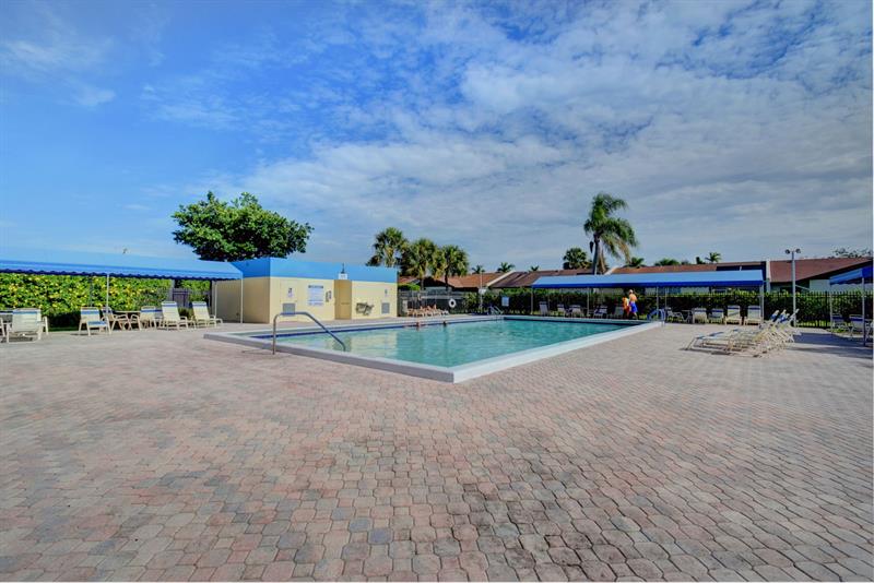 5250 Las Verdes Circle Delray Beach FL 33484
