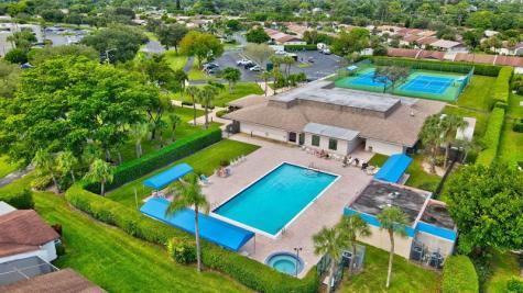 5250 Las Verdes Circle Delray Beach FL 33484