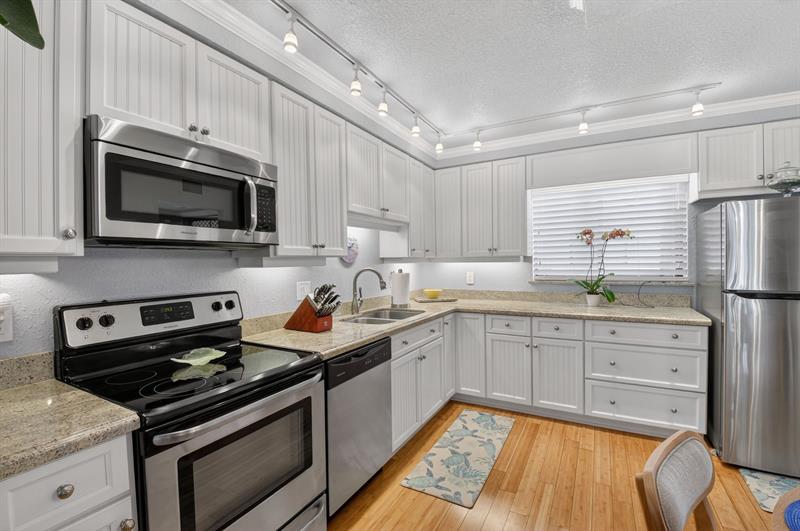 5250 Las Verdes Circle Delray Beach FL 33484