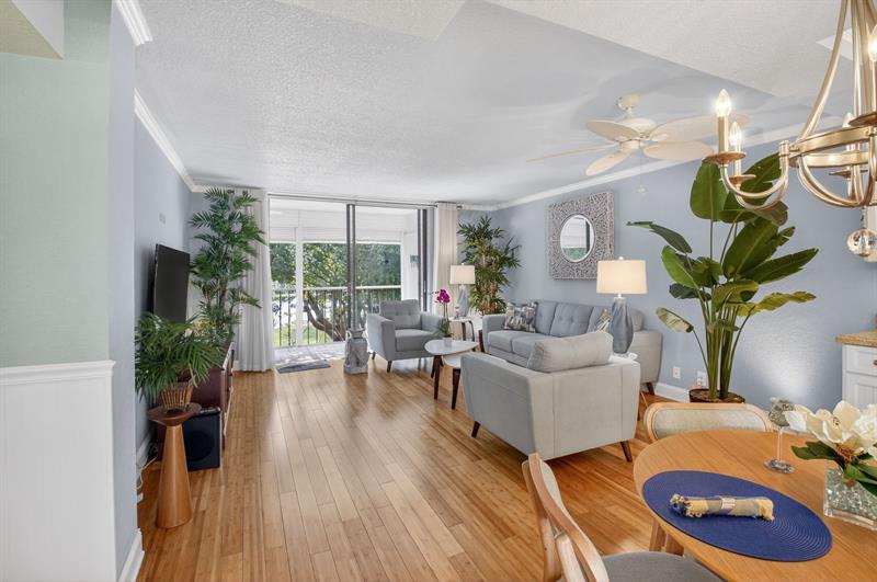 5250 Las Verdes Circle Delray Beach FL 33484