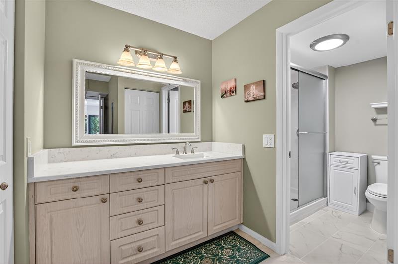 8310 Casa Del Lago Boca Raton FL 33433