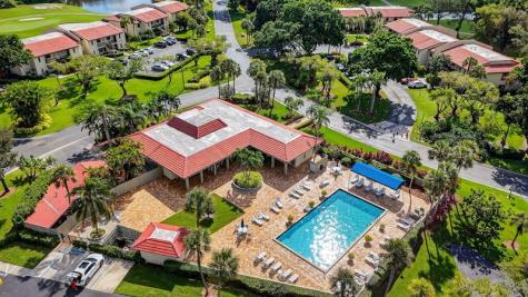 8310 Casa Del Lago Boca Raton FL 33433