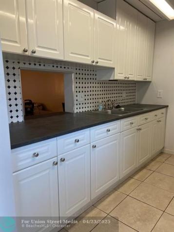 2515 NE 2nd Court Boynton Beach FL 33435