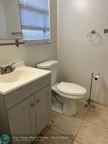 2515 NE 2nd Court Boynton Beach FL 33435