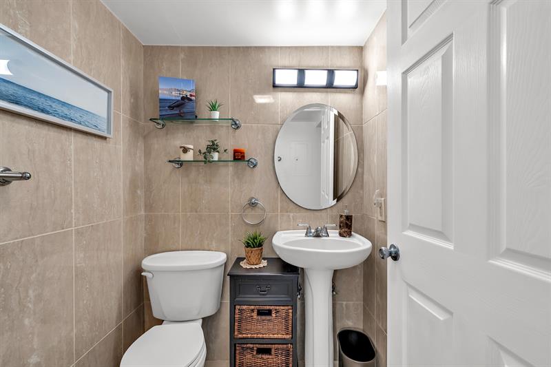 2835 NE 28th Avenue Lighthouse Point FL 33064