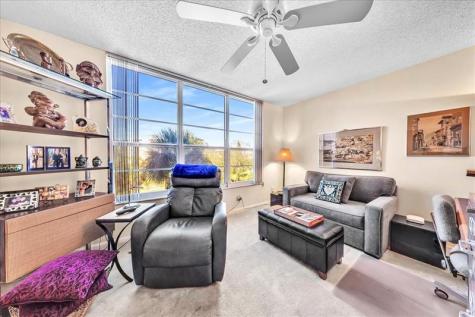 545 Oaks Lane Pompano Beach FL 33069