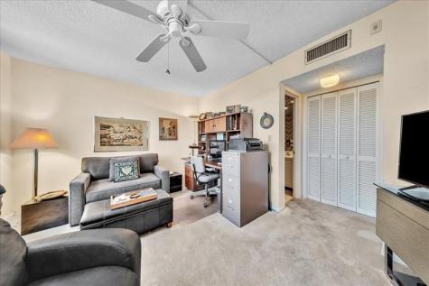545 Oaks Lane Pompano Beach FL 33069