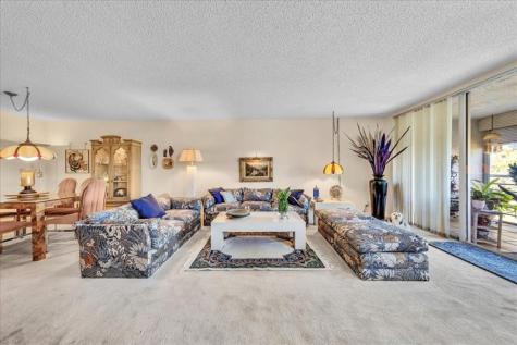 545 Oaks Lane Pompano Beach FL 33069