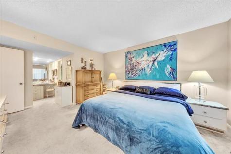 545 Oaks Lane Pompano Beach FL 33069