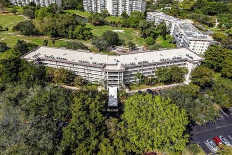 545 Oaks Lane Pompano Beach FL 33069