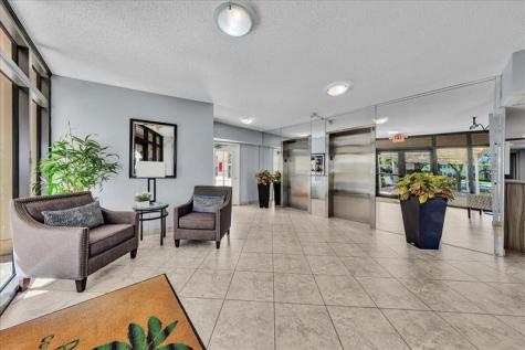 545 Oaks Lane Pompano Beach FL 33069