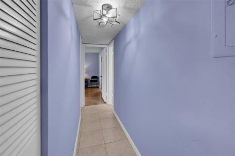 8260 SW 24th Street North Lauderdale FL 33068