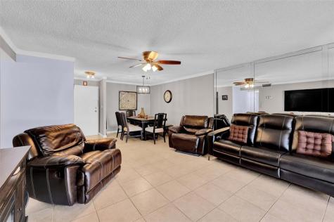 8260 SW 24th Street North Lauderdale FL 33068