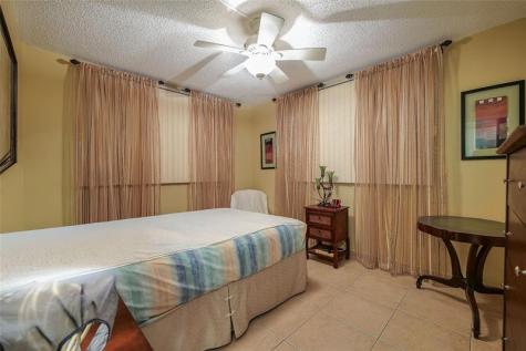 2951 NW 46th Avenue Lauderdale Lakes FL 33313