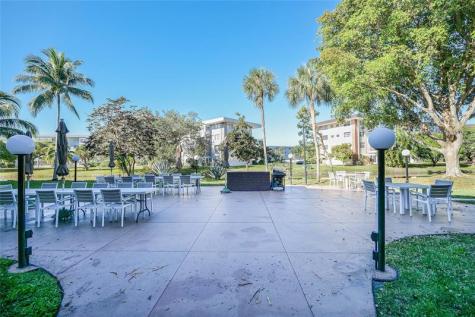 2951 NW 46th Avenue Lauderdale Lakes FL 33313