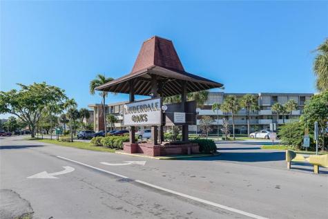 2951 NW 46th Avenue Lauderdale Lakes FL 33313