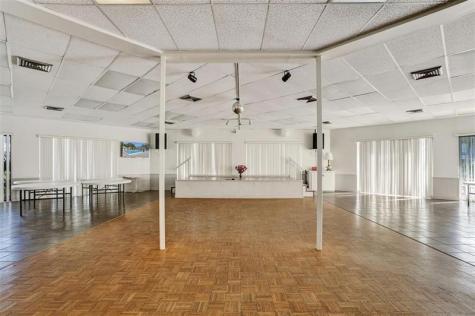 2951 NW 46th Avenue Lauderdale Lakes FL 33313