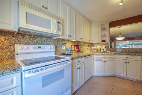 2951 NW 46th Avenue Lauderdale Lakes FL 33313