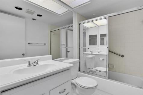 1801 Eleuthera Point Coconut Creek FL 33066