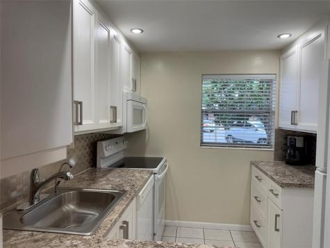 2901 NW 46th Avenue Lauderdale Lakes FL 33313