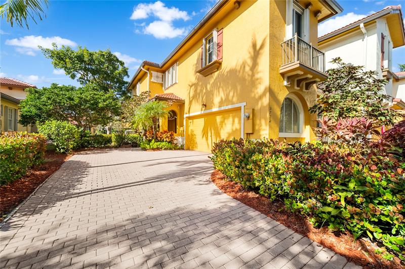 5772 NW 119th Drive Coral Springs FL 33076