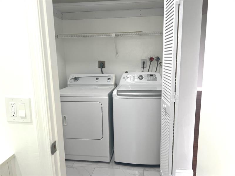 8951 SW 19th Street Boca Raton FL 33433