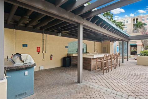 520 SE 5th Avenue Fort Lauderdale FL 33301