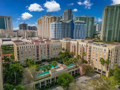 520 SE 5th Avenue Fort Lauderdale FL 33301