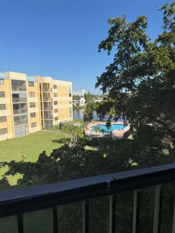 6475 W Oakland Park Boulevard Lauderhill FL 33313