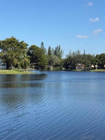 6475 W Oakland Park Boulevard Lauderhill FL 33313
