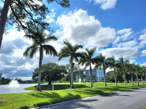 3090 N Course Drive Pompano Beach FL 33069