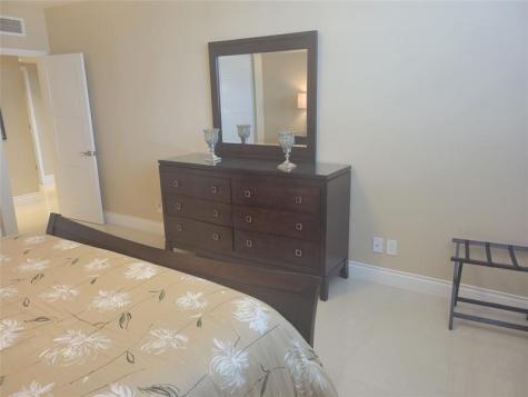 19370 Collins Avenue Sunny Isles Beach FL 33160
