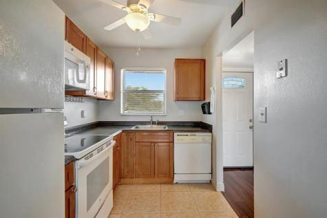 8225 Sunrise Lakes Boulevard Sunrise FL 33322