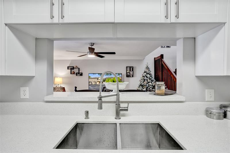 11694 NW 20th Drive Coral Springs FL 33071