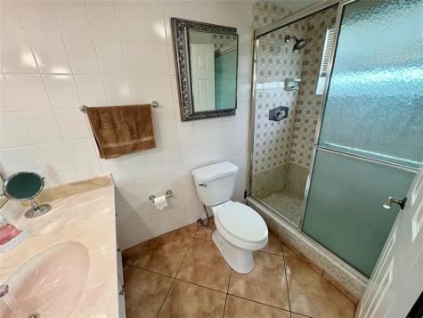 4401 NW 41st Street Lauderdale Lakes FL 33319