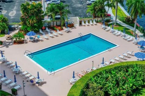 3200 NE 36th Street Fort Lauderdale FL 33308