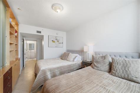 3020 NE 32nd Avenue Fort Lauderdale FL 33308