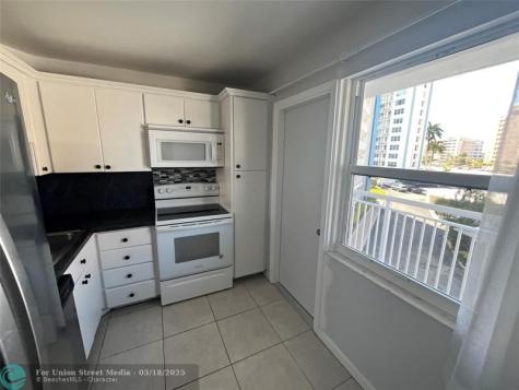 301 N Ocean Boulevard Pompano Beach FL 33062
