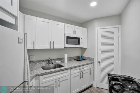 301 N Ocean Boulevard Pompano Beach FL 33062