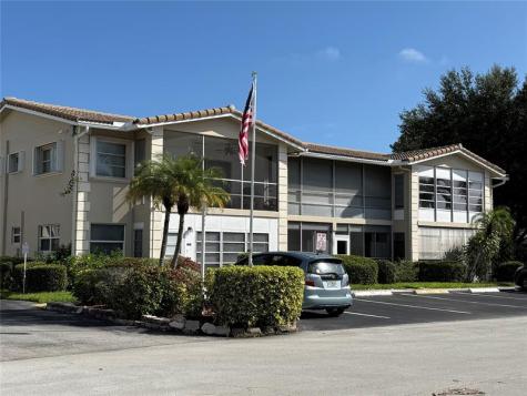 2131 NE 42nd Court Lighthouse Point FL 33064