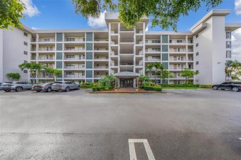 2850 N Palm Aire Drive Pompano Beach FL 33069